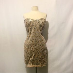 Pink sequins minidress